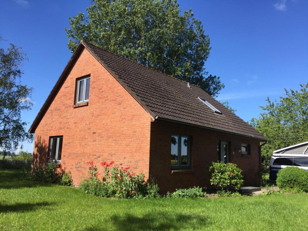 Ferienhaus Mit Garten In Nordseenaehe Langenhorn Buitenkant foto